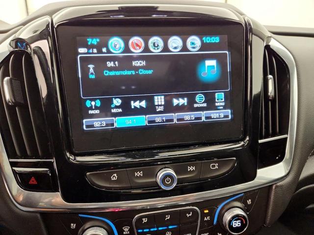 Photo of 2018 White Chevrolet Traverse