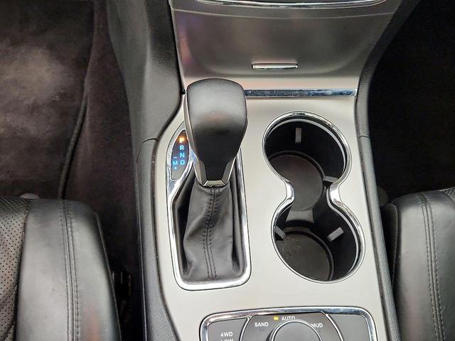 Photo of 2018 Black Jeep Grand Cherokee