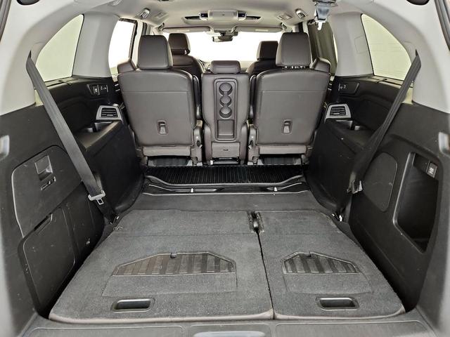 Photo of 2018 White Honda Odyssey