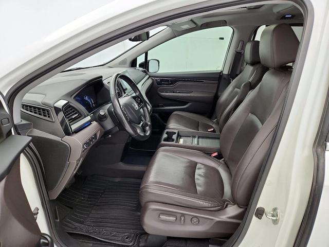 Photo of 2018 White Honda Odyssey