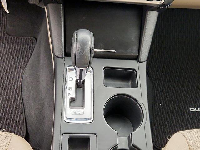 Photo of 2019 Gold Subaru Outback