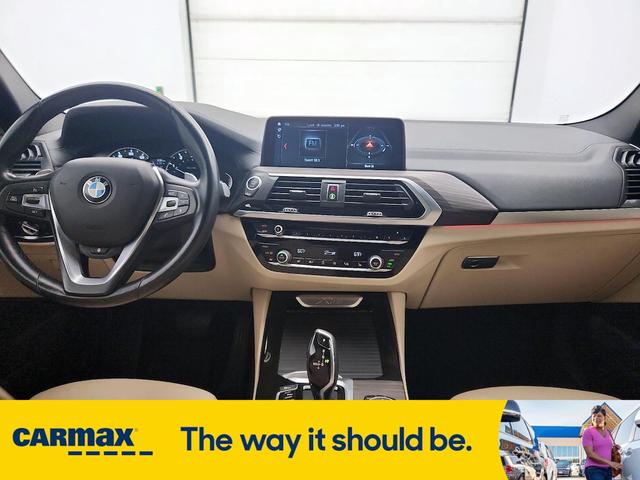 Photo of 2018 White BMW X3