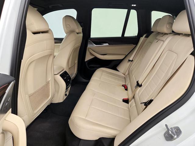 Photo of 2018 White BMW X3