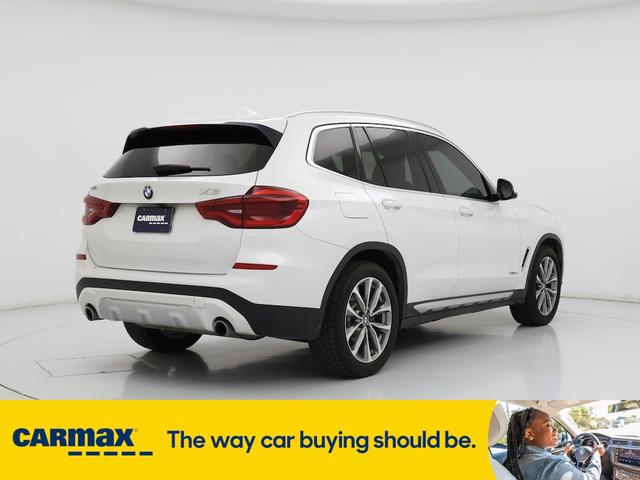 Photo of 2018 White BMW X3
