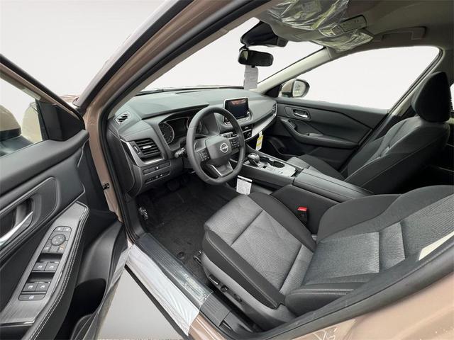 Photo of 2025 Baja Storm Nissan Rogue