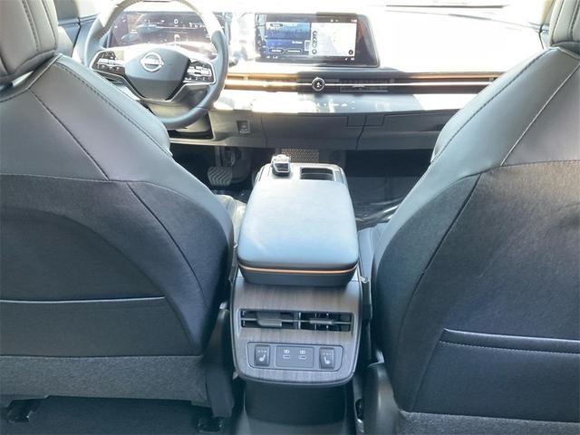 Photo of 2025 Black (P) Nissan ARIYA