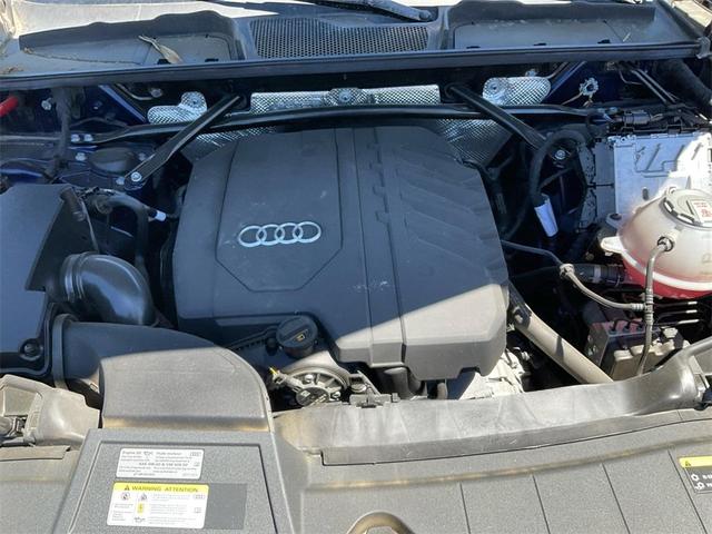 Photo of 2021 Navarra Blue Metallic Audi Q5