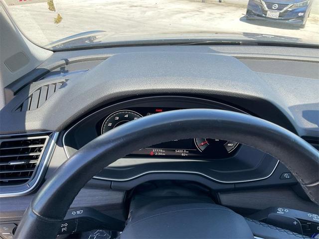 Photo of 2021 Navarra Blue Metallic Audi Q5