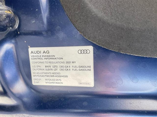 Photo of 2021 Navarra Blue Metallic Audi Q5
