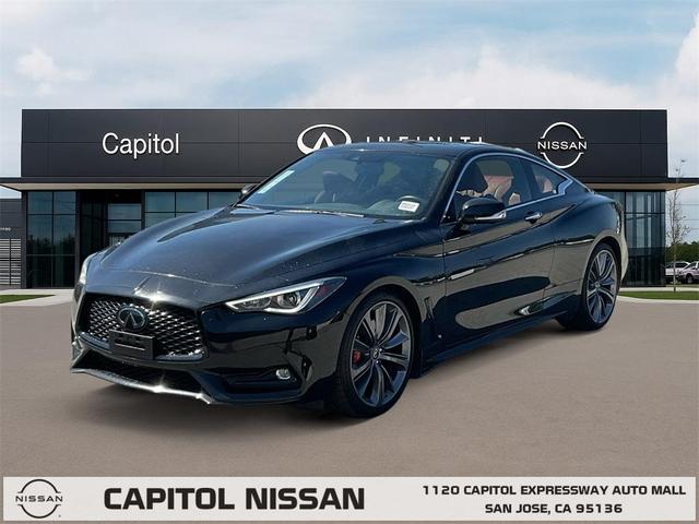 Photo of 2022 Midnight Black INFINITI Q60