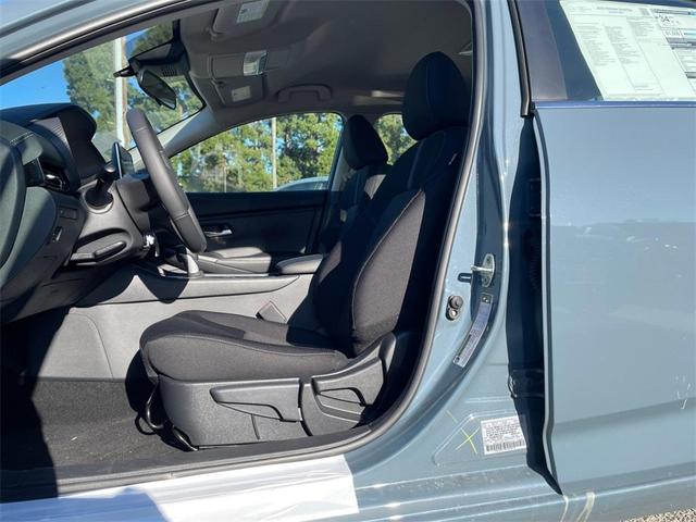 Photo of 2025 Atlantic Gray M Nissan Sentra
