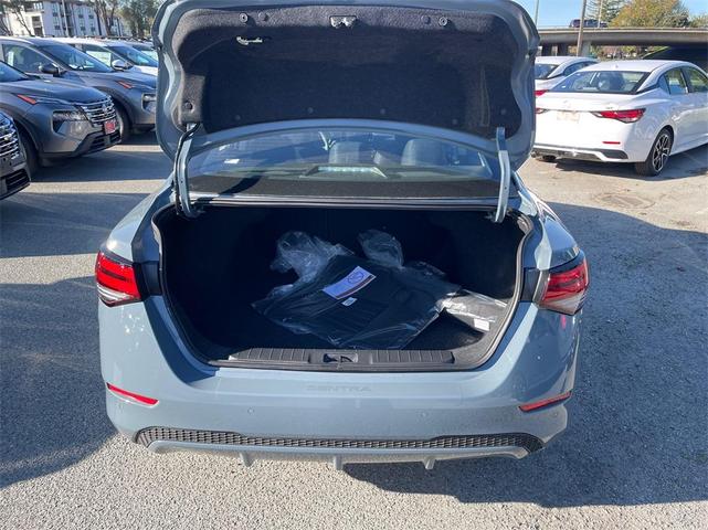 Photo of 2025 Atlantic Gray M Nissan Sentra