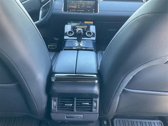 Photo of 2022 Fuji White Land Rover Range Rover Evoque
