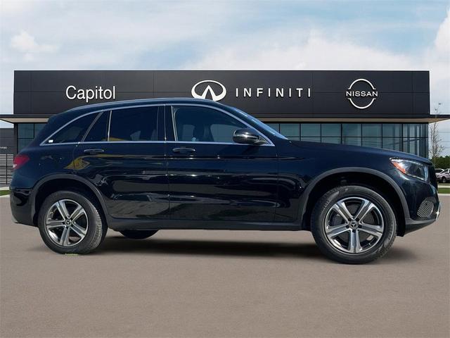 Photo of 2019 Black Mercedes-Benz GLC 300