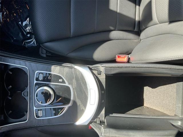Photo of 2019 Black Mercedes-Benz GLC 300