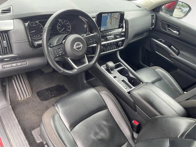 Photo of 2022 Scarlet Ember Nissan Pathfinder