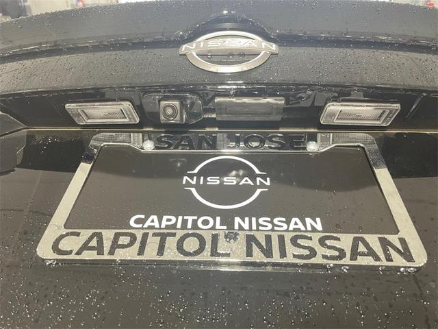 Photo of 2025 Black Nissan Sentra