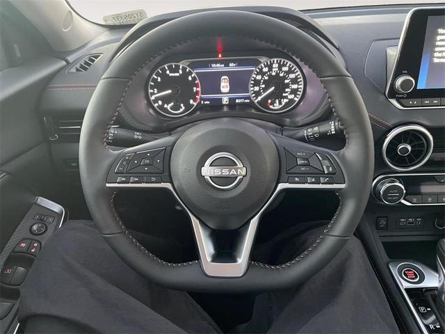 Photo of 2025 2t Gry Blk Roof Nissan Sentra