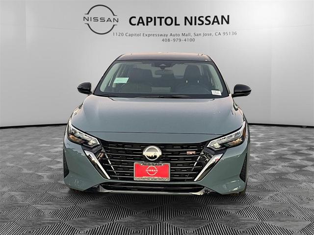 Photo of 2025 2t Gry Blk Roof Nissan Sentra