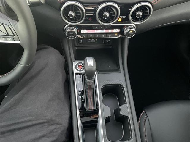 Photo of 2025 2t Gry Blk Roof Nissan Sentra