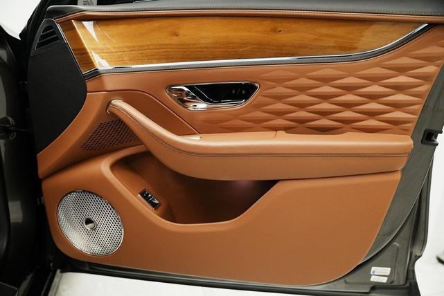 Photo of 2021 Granite Bentley Flying Spur