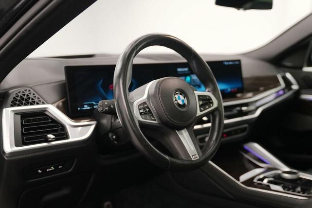 Photo of 2024 Black BMW X6