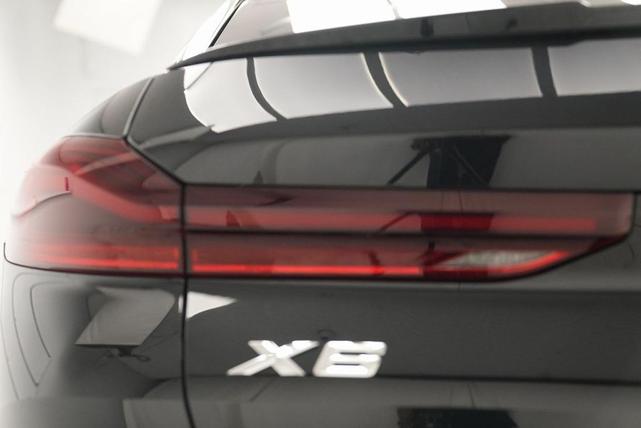 Photo of 2024 Black BMW X6