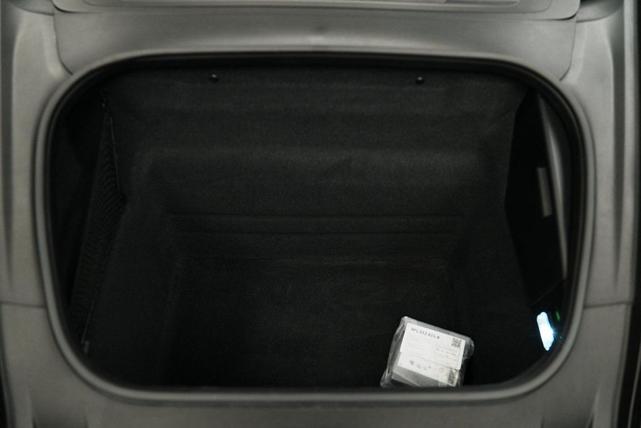Photo of 2022 Black Porsche 911