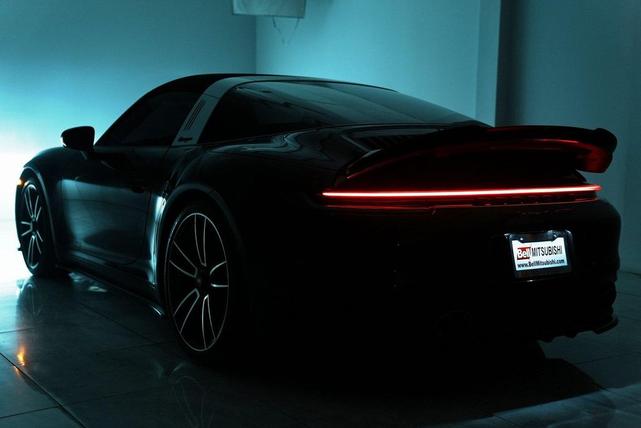 Photo of 2022 Black Porsche 911
