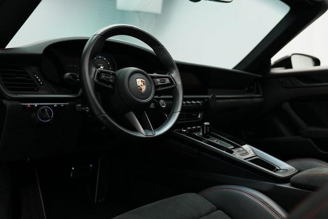 Photo of 2022 Black Porsche 911