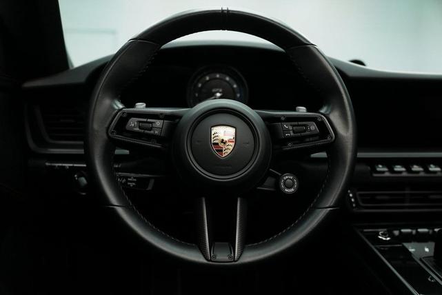 Photo of 2022 Black Porsche 911