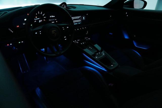 Photo of 2022 Black Porsche 911
