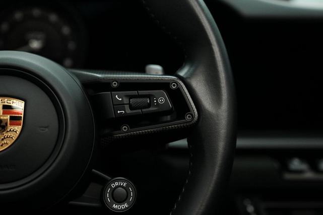 Photo of 2022 Black Porsche 911