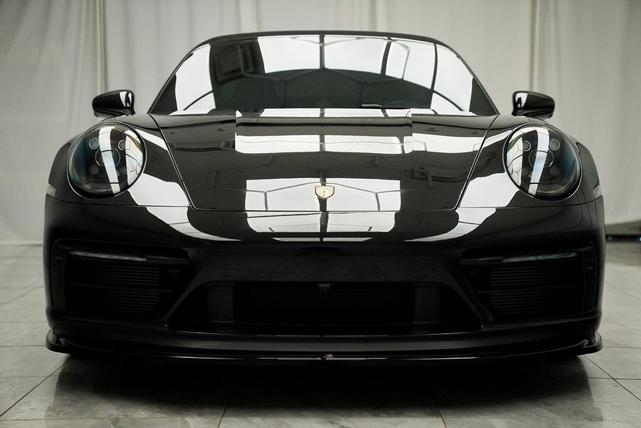 Photo of 2022 Black Porsche 911
