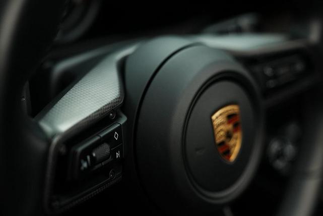 Photo of 2022 Black Porsche 911