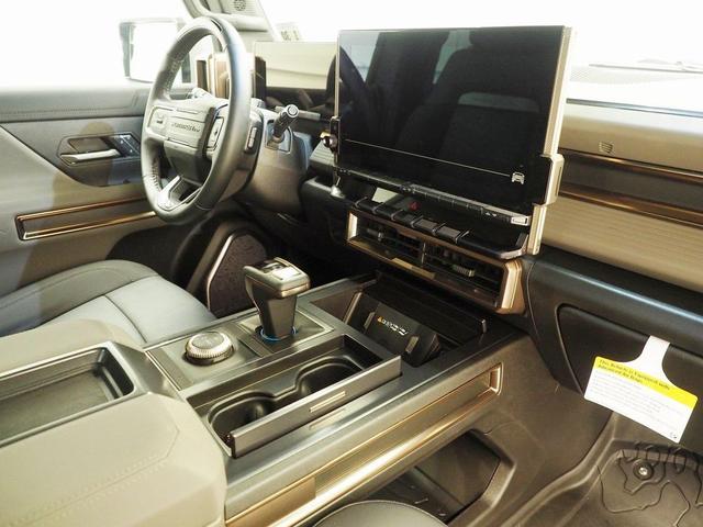 Photo of 2025 Meteorite Metallic (Grey) GMC HUMMER EV Pickup