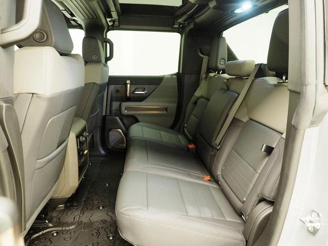 Photo of 2025 Meteorite Metallic (Grey) GMC HUMMER EV Pickup