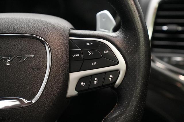 Photo of 2018 Bright White Clearcoat Jeep Grand Cherokee