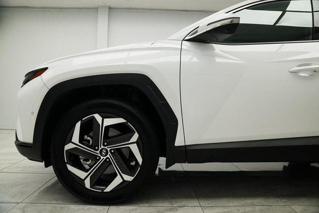Photo of 2023 Serenity White Pearl Hyundai TUCSON