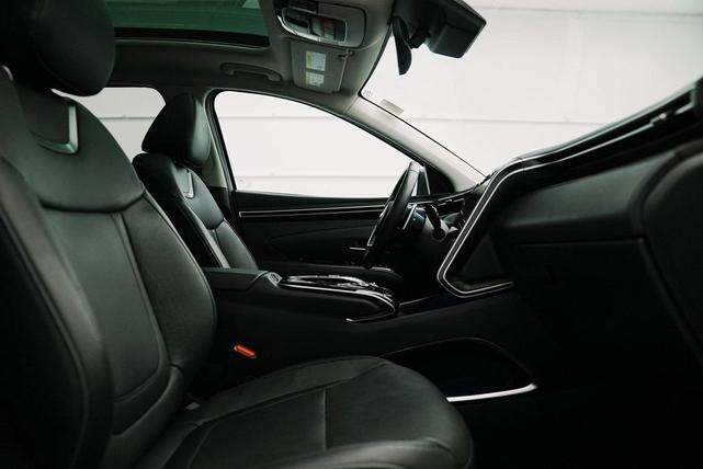Photo of 2023 Serenity White Pearl Hyundai TUCSON