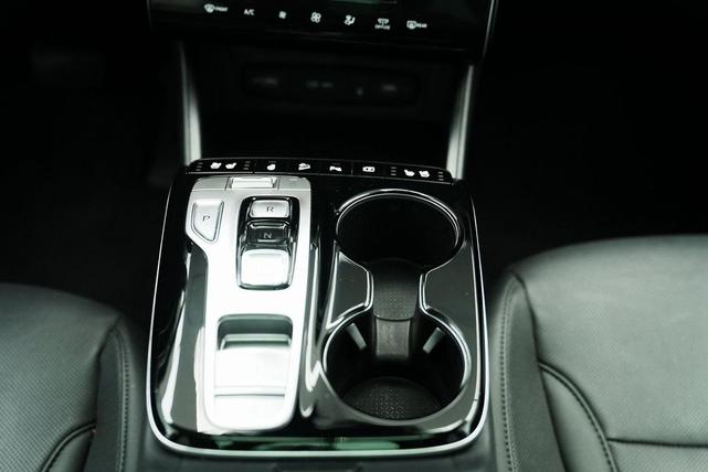 Photo of 2023 Serenity White Pearl Hyundai TUCSON