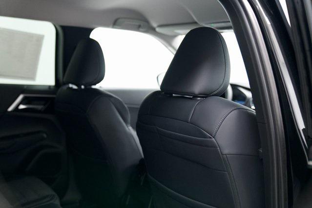 Photo of 2024 Black Diamond Mitsubishi Outlander