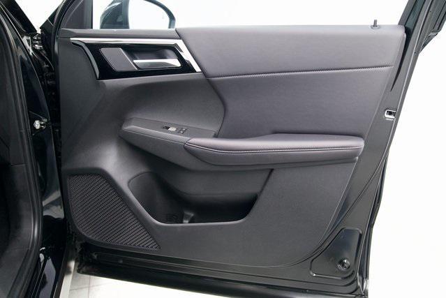 Photo of 2024 Black Diamond Mitsubishi Outlander