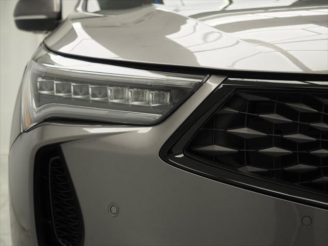 Photo of 2023 Liquid Carbon Metallic Acura RDX