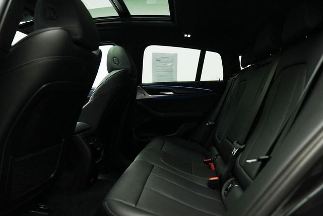 Photo of 2025 Gray BMW X4