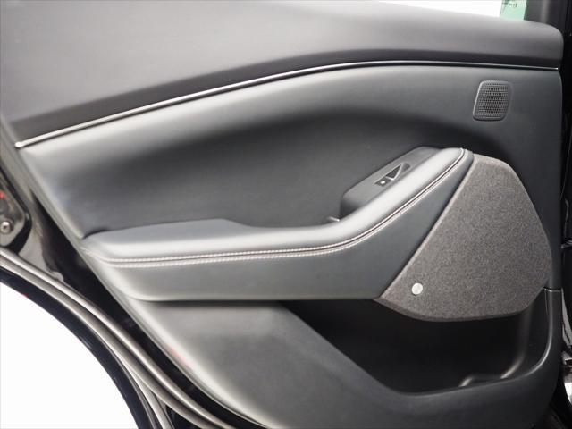 Photo of 2022 Shadow Black Ford Mustang Mach-E
