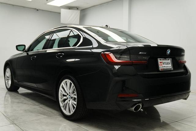 Photo of 2024 Black BMW 330
