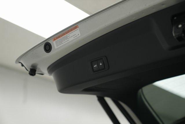 Photo of 2024 Alloy Silver Metallic Mitsubishi Outlander