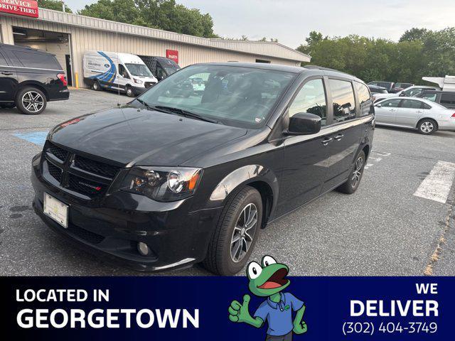 Photo of 2019 Black Onyx Crystal Pearlcoat Dodge Grand Caravan