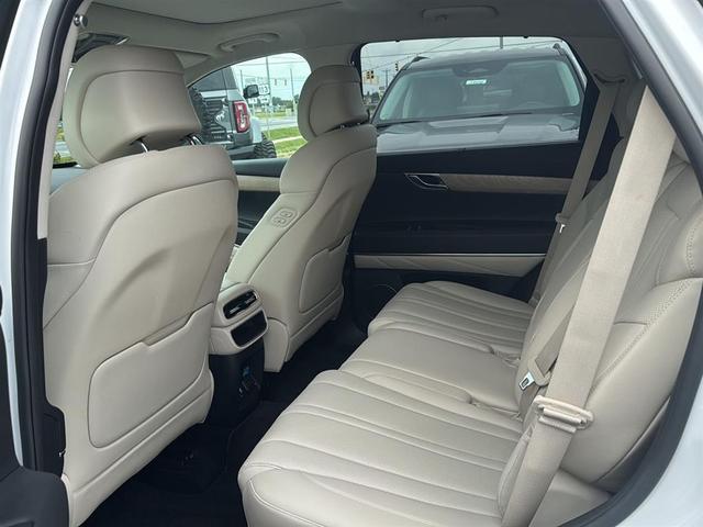 Photo of 2022 Uyuni White Genesis GV80
